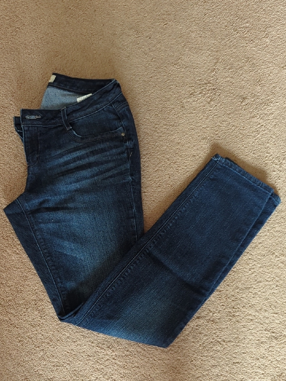 lei Dark Indigo Skinny Jeans